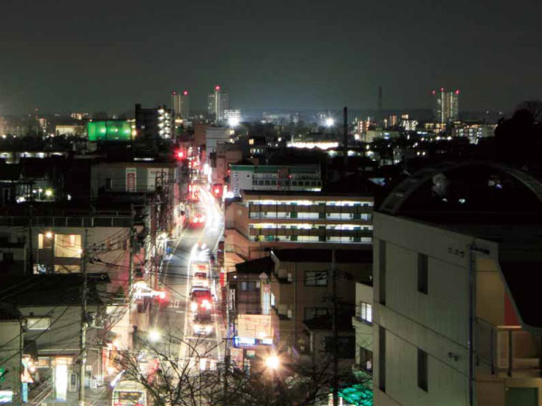 Surrounding environment. Marui beginning with commercial facilities before the station is a 5-minute walk the. Around the, Maruetsu Ya, which is open until midnight 2:00, Small but stylish cafe Ya, Bakery enough can crowd, Such as that could be the frequents bars are scattered. (View from the fourth floor equivalent ※ December 2012 shooting)