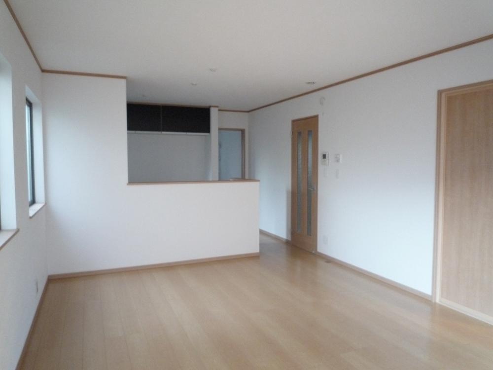 Living. Indoor (12 May 2013) Shooting