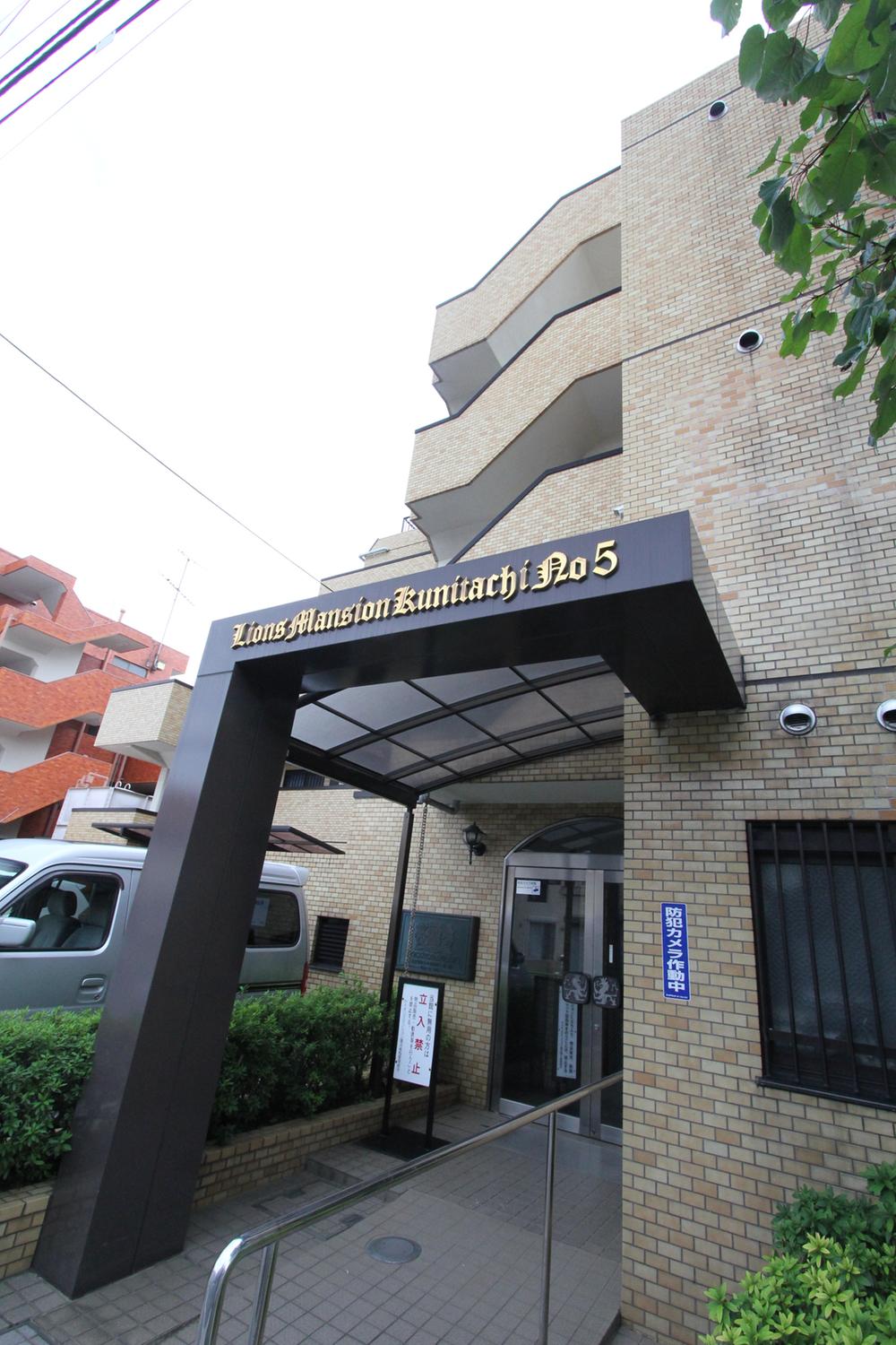 Local appearance photo. Convenient and popular center line 17-minute walk from the "National" station!