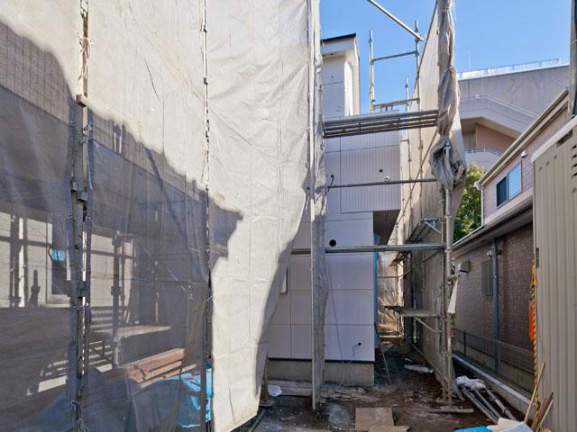 Local appearance photo. Local (12 May 2012) shooting