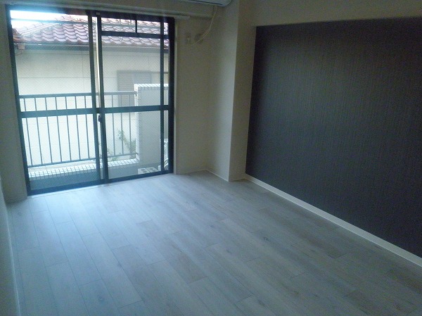 Living and room
