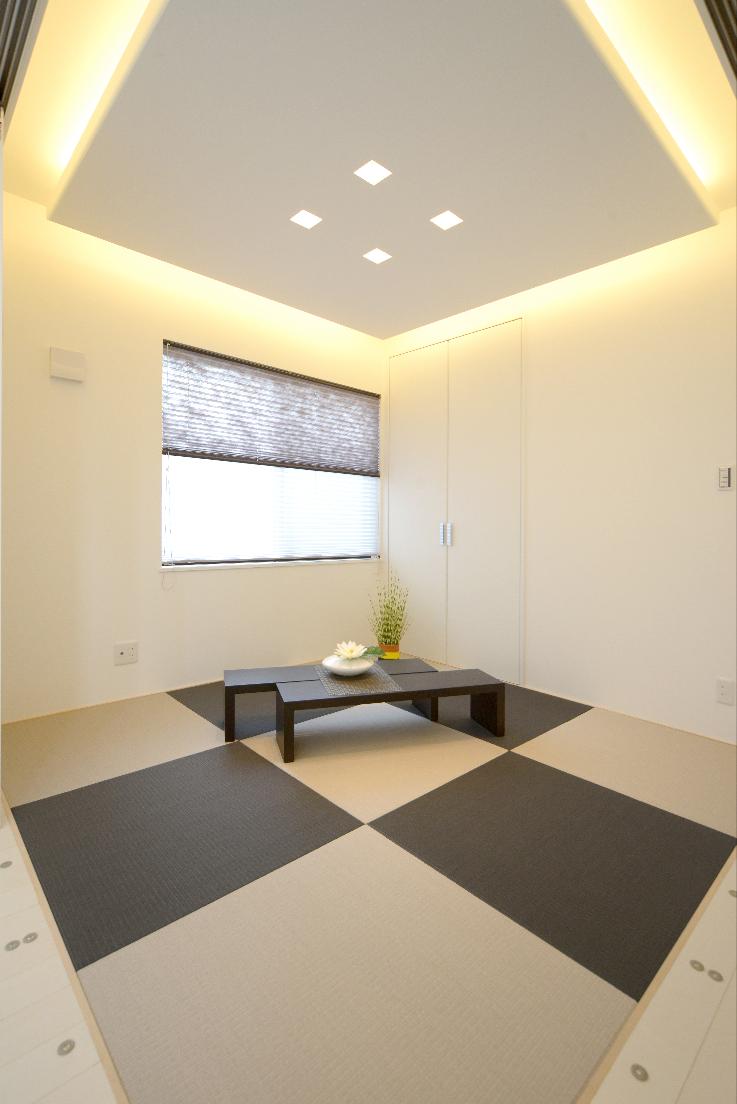 Living. Japanese-style room corner (Using the Ryukyu tatami)