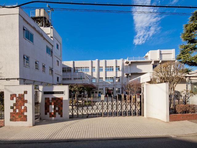 Primary school. Kokubunji Municipal eighth to elementary school 177m