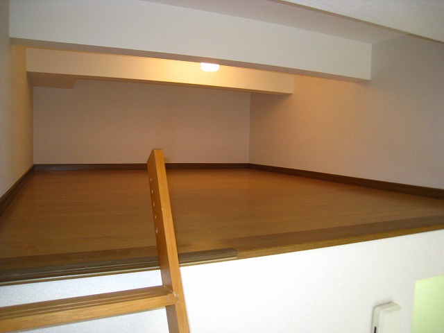 Other room space