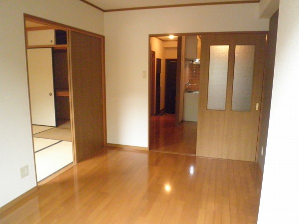 Living and room