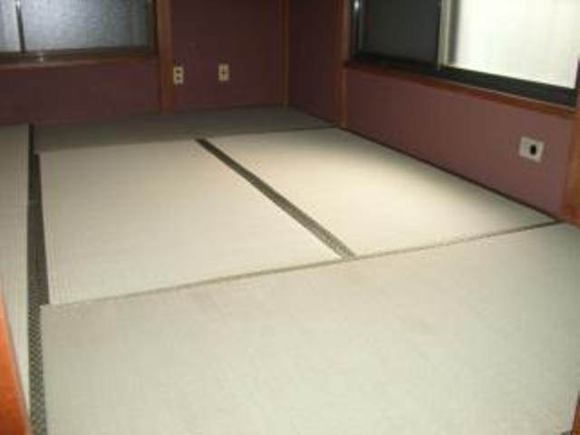 Living and room. Japanese-style room 6 tatami rooms