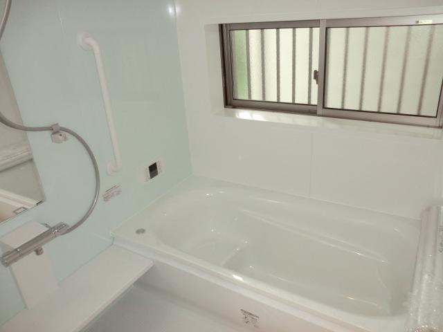 Bathroom. Indoor (September 2013) Shooting