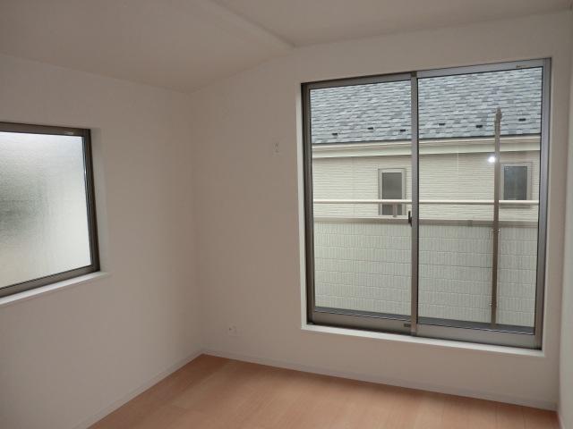 Non-living room. Indoor (September 2013) Shooting