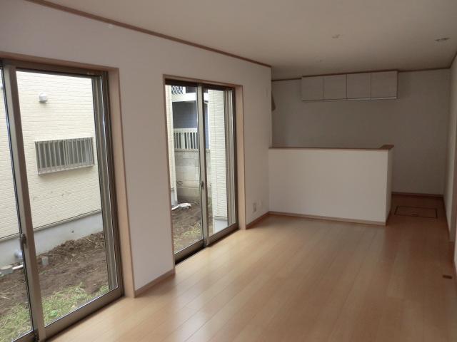 Living. Indoor (September 2013) Shooting