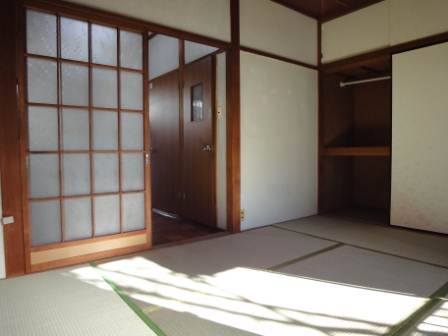 Living and room. Western-style 6 tatami rooms