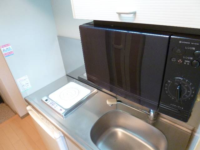 Kitchen. microwave