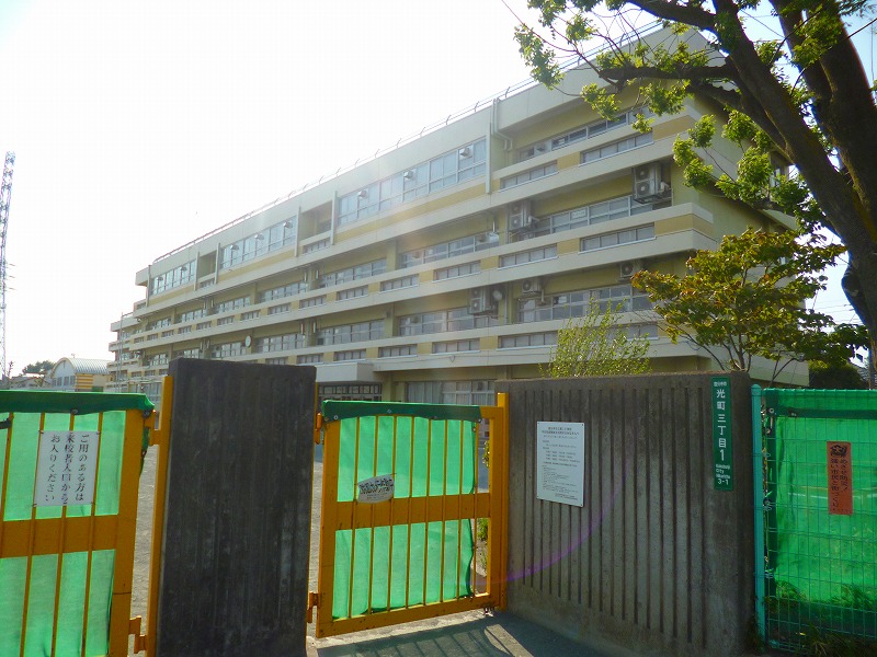 Primary school. 501m until the Kokubunji Municipal second elementary school (elementary school)