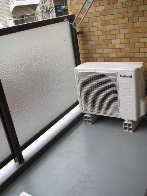 Balcony. Local (10 May 2013) Shooting