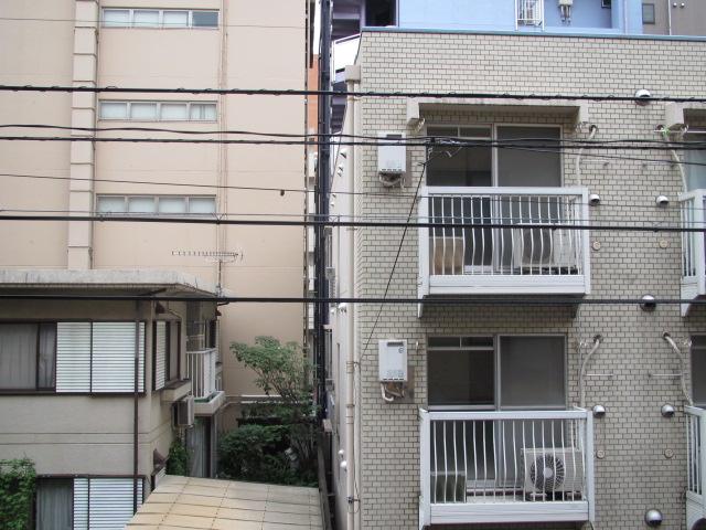 View photos from the dwelling unit. View from the site (October 2013) Shooting Is the view from the balcony.