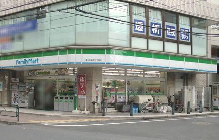 Convenience store. FamilyMart Kokubunji Minamicho 92m until the third-chome