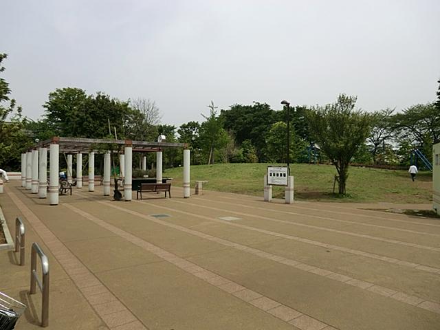 park. 10m to Kitamachi park