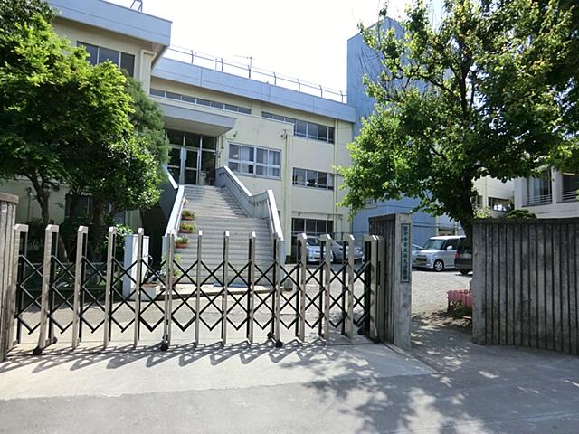 Primary school. Kokubunji Municipal ninth to elementary school 1208m
