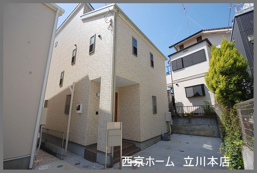 Local appearance photo. Local Photos