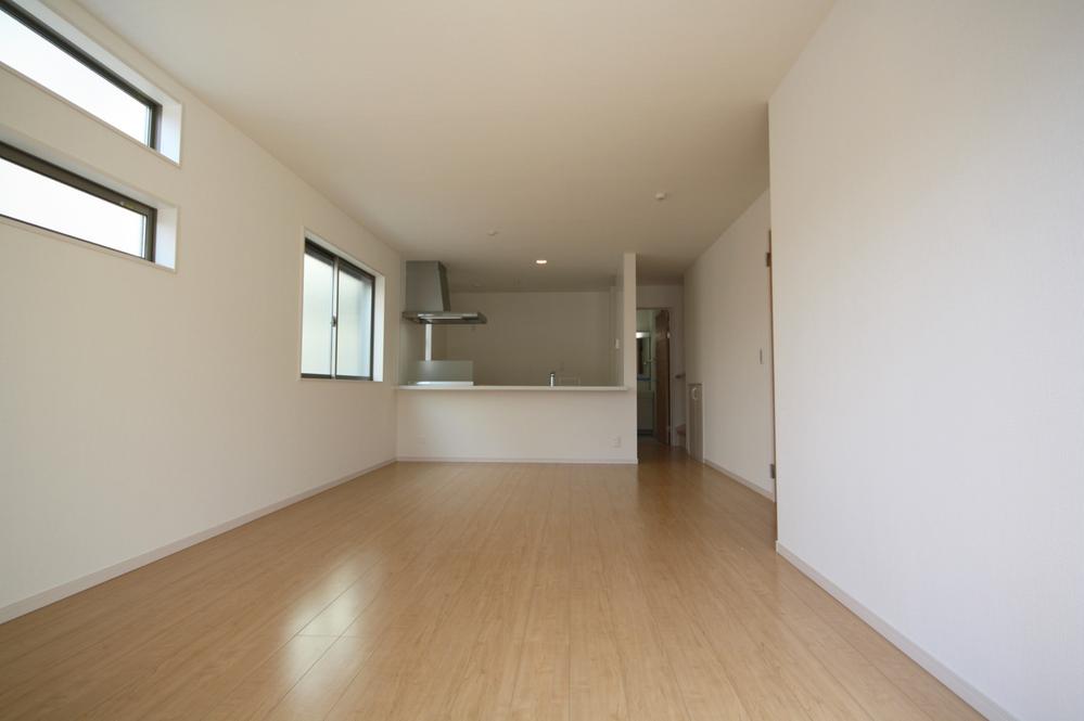 Living. Indoor (11 May 2013) Shooting