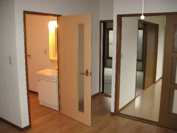Living and room