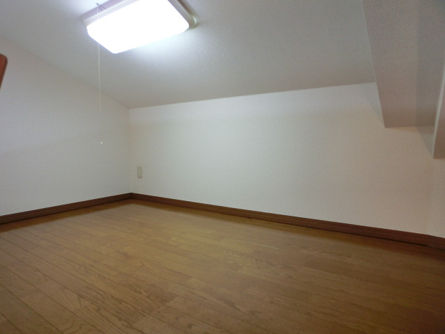Other room space