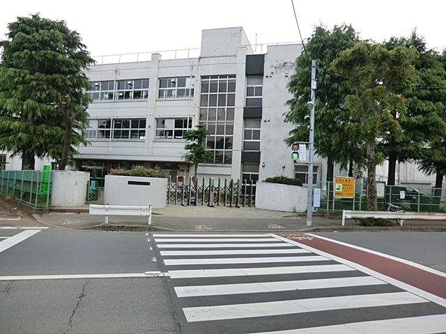 Primary school. Kokubunji Municipal fifth to elementary school 803m
