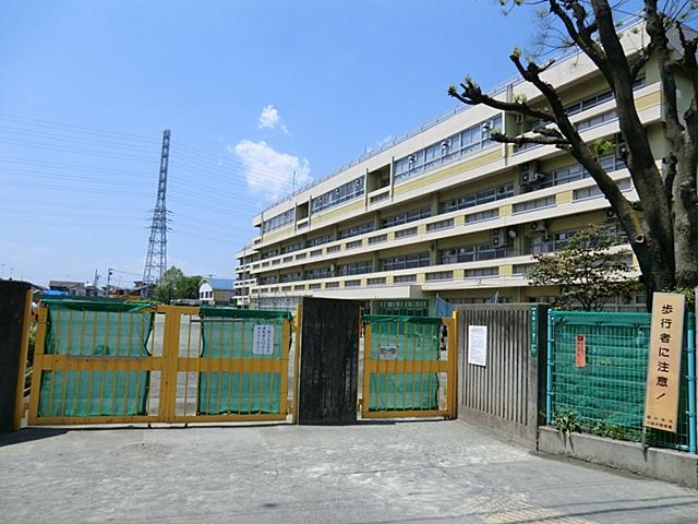 Primary school. Kokubunji 500m stand up to the second elementary school