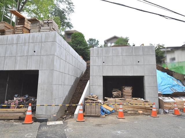 Local land photo. Kokubunji Izumi-cho 1-chome local photo During construction