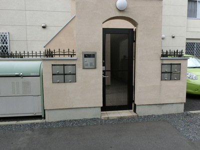 Entrance. Stylish entrance space