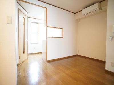 Living and room
