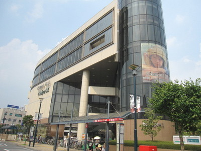 Shopping centre. 1000m to Odakyu OX (shopping center)
