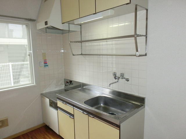 Kitchen. Gas stove is installed Friendly Kitchen