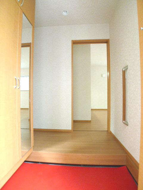 Entrance. Entrance (5 Building)