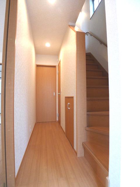 Other introspection. Corridor (1 Building)