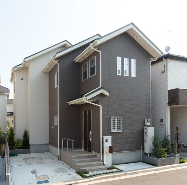 1 Building exterior photos (H25.7_Tsukisatsuei)