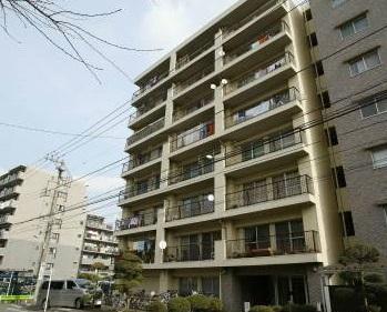 Local appearance photo. It is a good apartment of the total 128 units of the management system.