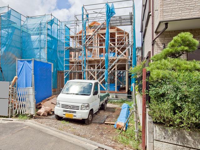 Local appearance photo. Komae City Inogata 3-chome Building 2 During construction
