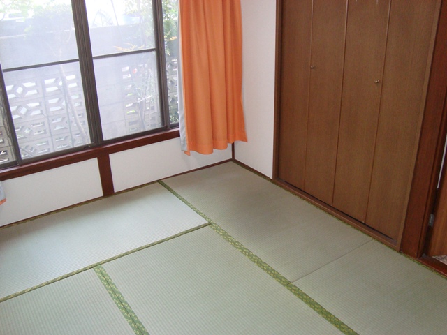 Living and room. Japanese-style room 6 tatami room