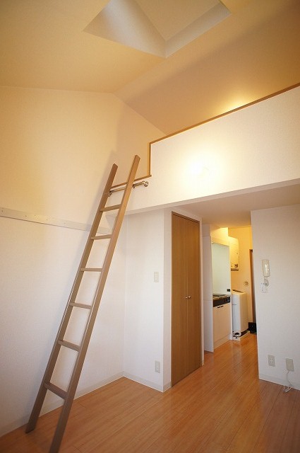 Living and room