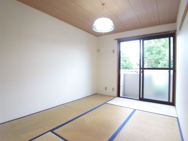 Other room space. Japanese-style room 6 quires