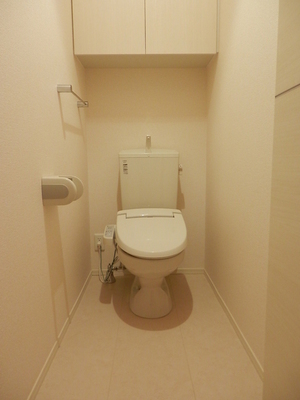 Toilet.  ◆ Toilet (warm water washing heating toilet seat) ◆ 