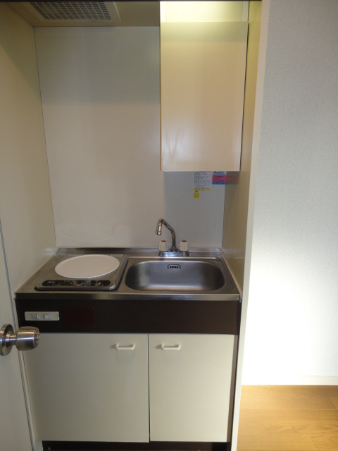 Kitchen. 1-neck IH stove installed already kitchen ☆ You can dishes immediately after your move