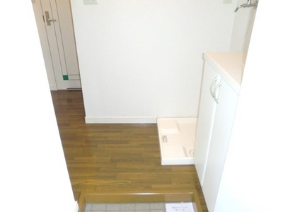 Entrance. Entrance & Shoes BOX