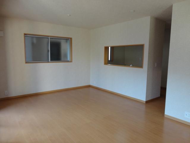 Living. LDK face-to-face kitchen type! Firmly put as design of the dining table and Sowa! 