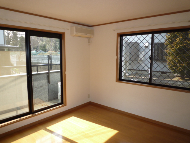 Living and room