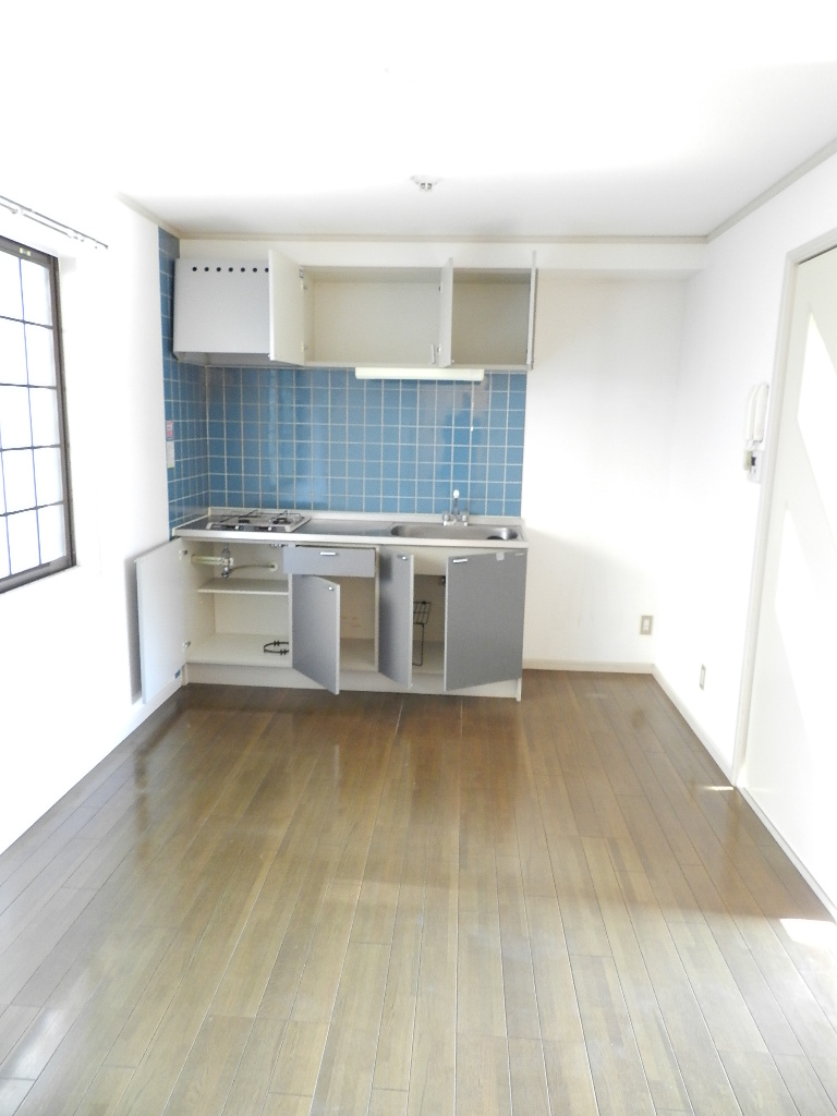Living and room. DK7 Pledge