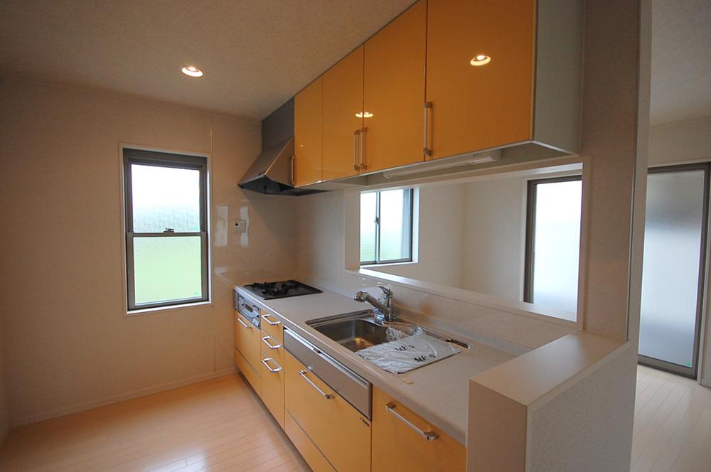 Same specifications photo (kitchen). Same specifications