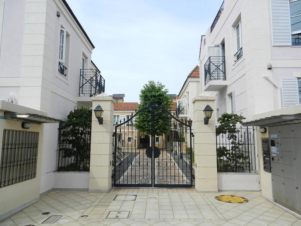 Local appearance photo. Local (September 2013) Shooting