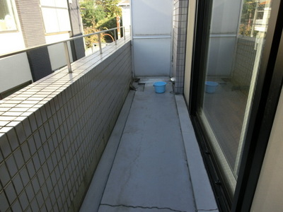 Balcony. Laundry outside is dry possible balcony