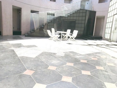 lobby. Entrance is a courtyard space